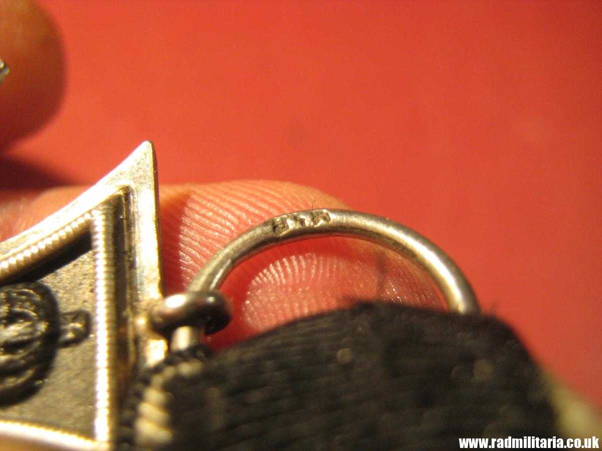 & original WW1 German IRON CROSS 2nd class in good condition with maker marks - genuine !! - Image 37