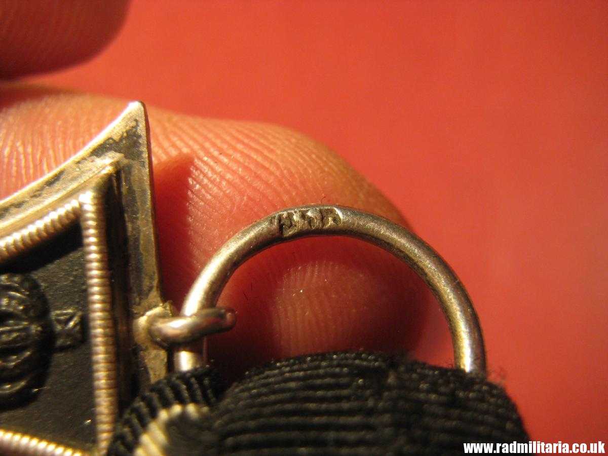 & original WW1 German IRON CROSS 2nd class in good condition with maker marks - genuine !! - Image 38