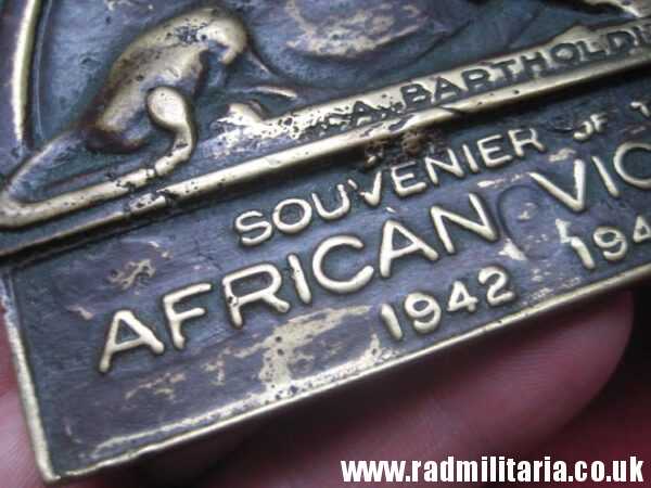 & WW2 original old British metal PLAQUE - SOUVENIER of AFRICAN VICTORY 1942 1943, rare. - Image 8