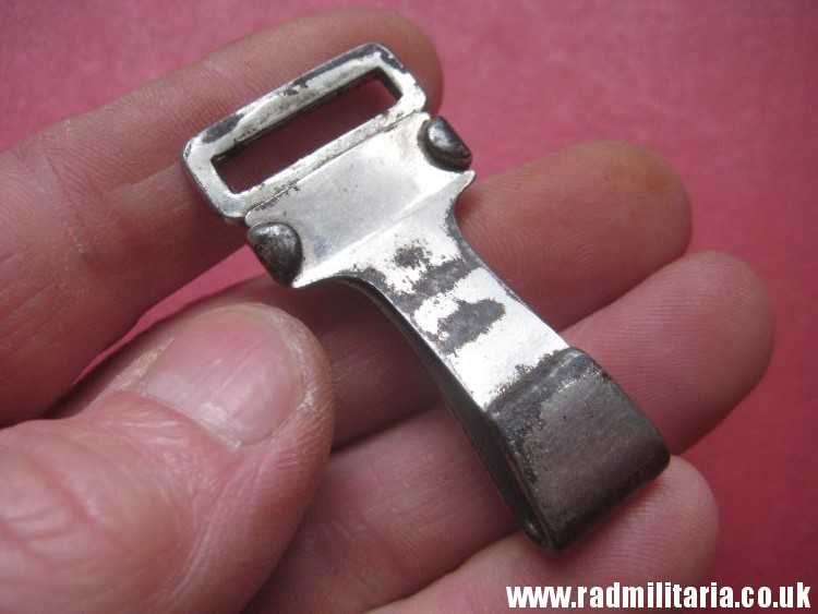 & WW2 original German HitlerYouth 20mm CARBINE HOOK (HJ, DJ) maker marks: RZM M5/28c - Image 6