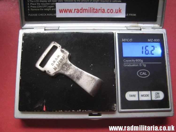 & WW2 original German HitlerYouth 20mm CARBINE HOOK (HJ, DJ) maker marks: RZM M5/28c - Image 13