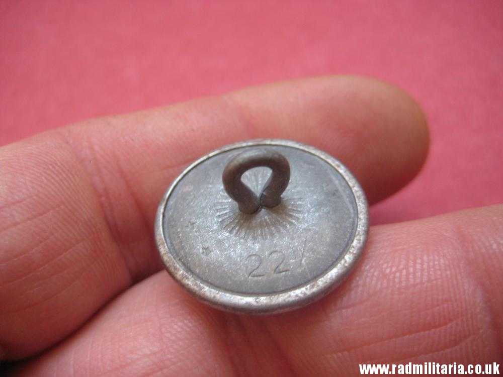 & WW2 original German Diplomatic Corps or RMBO BUTTON marker: "GG 22/m" v. good condition. - Image 4