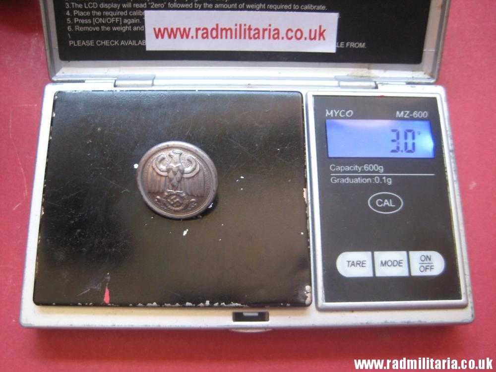 & WW2 original German Diplomatic Corps or RMBO BUTTON marker: "GG 22/m" v. good condition. - Image 10