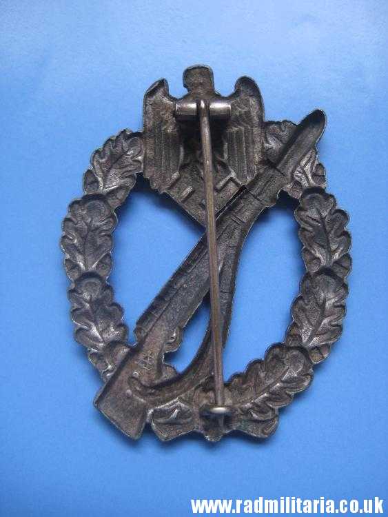 & original WW2 German INFANTRY ASSAULT BADGE rare pattern, marked: "A" - Assmann v. good condition !! - Image 4