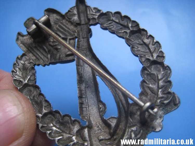 & original WW2 German INFANTRY ASSAULT BADGE rare pattern, marked: "A" - Assmann v. good condition !! - Image 12