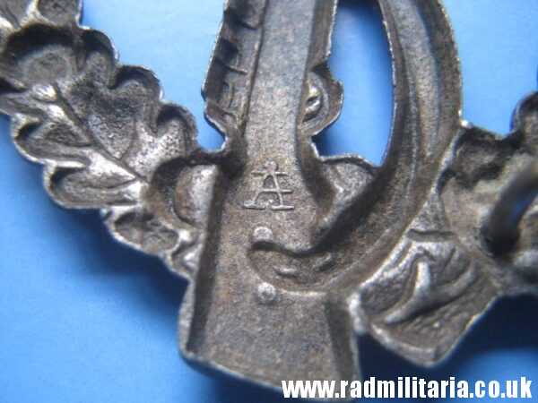 & original WW2 German INFANTRY ASSAULT BADGE rare pattern, marked: "A" - Assmann v. good condition !! - Image 14