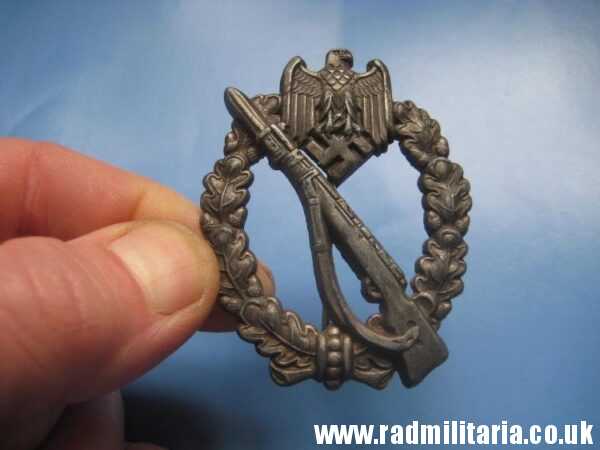 & original WW2 German INFANTRY ASSAULT BADGE rare pattern, marked: "A" - Assmann v. good condition !! - Image 24