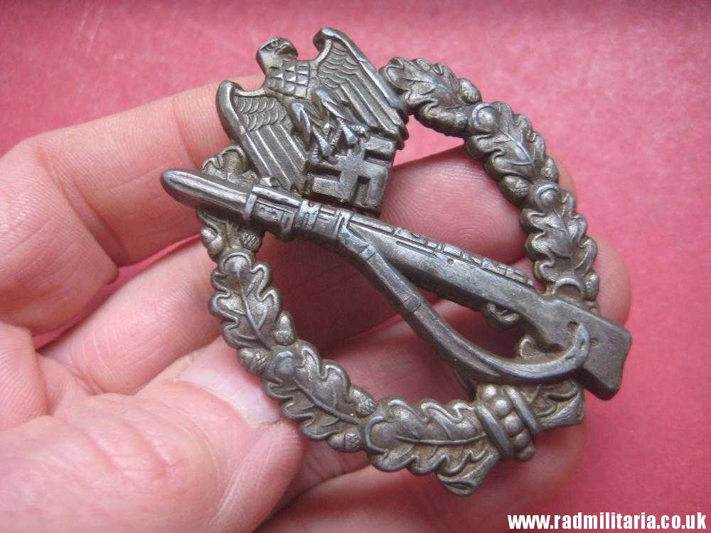 & original WW2 German INFANTRY ASSAULT BADGE rare pattern, marked: "A" - Assmann v. good condition !! - Image 23