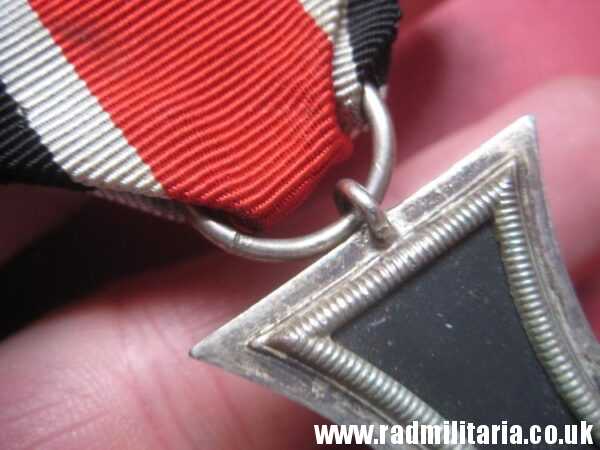 & original WW2 German IRON CROSS 2nd class in very good condition, marked "25" - 100% genuine ! - Image 8