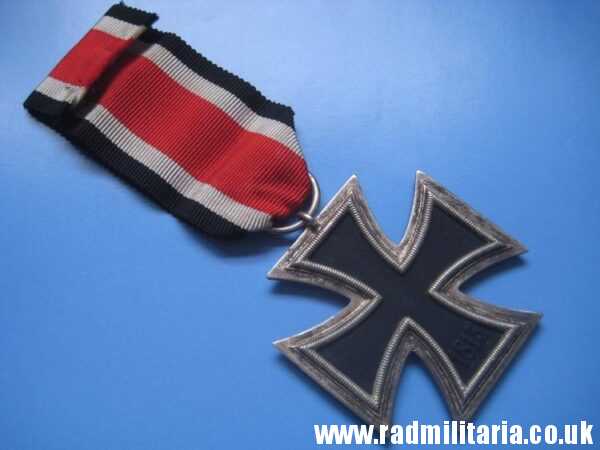 & original WW2 German IRON CROSS 2nd class in very good condition, marked "25" - 100% genuine ! - Image 29