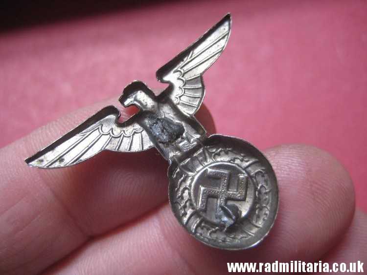 & WW2 Nazi German metal EAGLE BADGE - Cap Badge in good condition - SA, SS, NSDAP. - Image 3