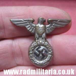 & WW2 Nazi German metal EAGLE BADGE - Cap Badge in good condition - SA, SS, NSDAP.
