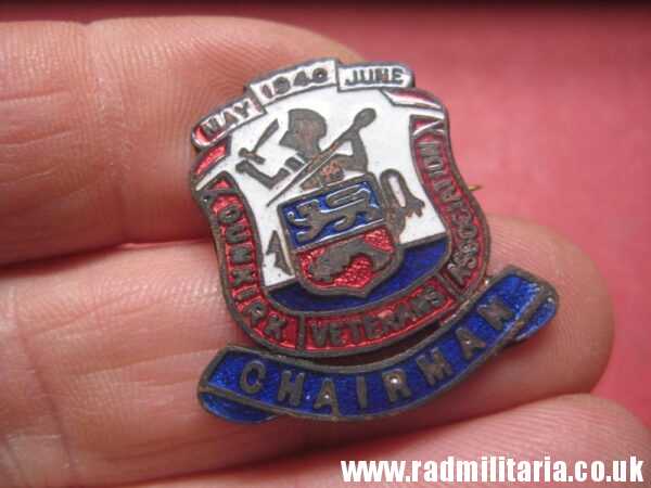 & post WW2 original ENAMEL BADGE - 1940 DUNKIRK Veterans Associacion - CHAIRMAN - Image 6