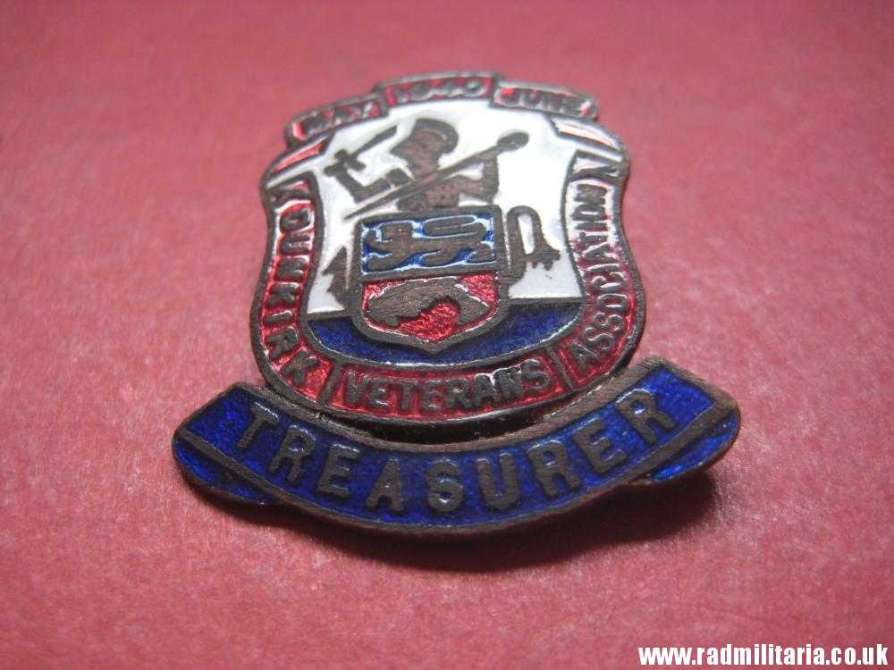 & post WW2 original ENAMEL BADGE - 1940 DUNKIRK Veterans Associacion - TREASURER - Image 3