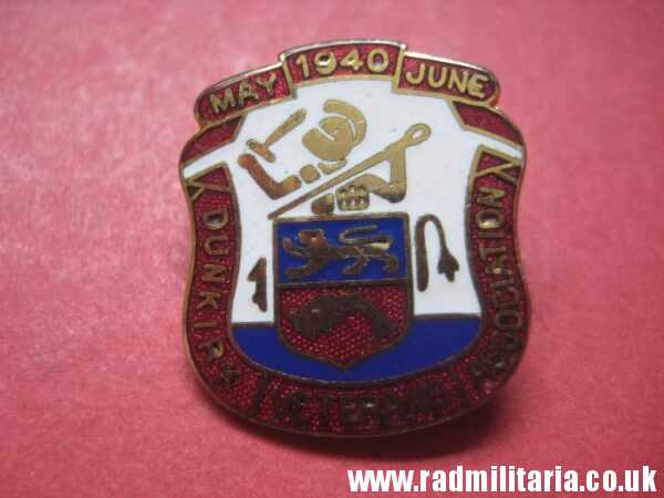 & post WW2 original ENAMEL BADGE - 1940 DUNKIRK Veterans Associacion - gold color badge. - Image 2