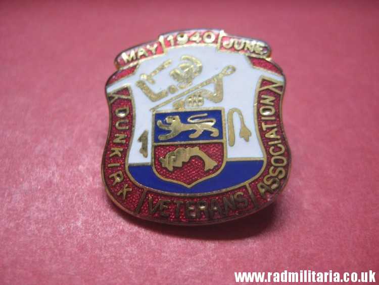 & post WW2 original ENAMEL BADGE - 1940 DUNKIRK Veterans Associacion - gold color badge. - Image 3