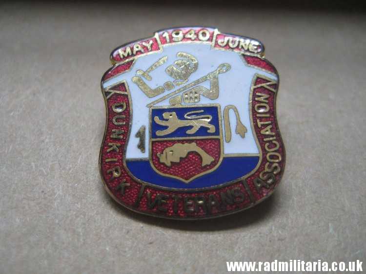 & post WW2 original ENAMEL BADGE - 1940 DUNKIRK Veterans Associacion - gold color badge. - Image 13