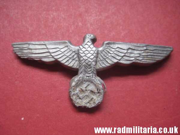 & WW2 original German EAGLE CAP BADGE marked: JB 37, aluminum - metal detecting find. - Image 2