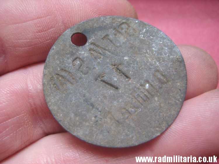 & WW2 unknown German Wehrmacht uniform DOG TAG: "St.I/A.S.(A) 17 D.Mutze" - metal detecting find. - Image 8