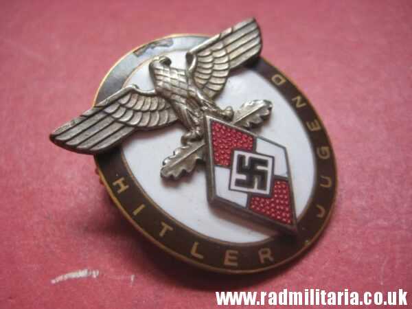 & WW2 very rare HJ ENAMEL BADGE - HitlerJugend: Decoration of the High Command of the HJ for Distinguished Foreigners. - Image 11