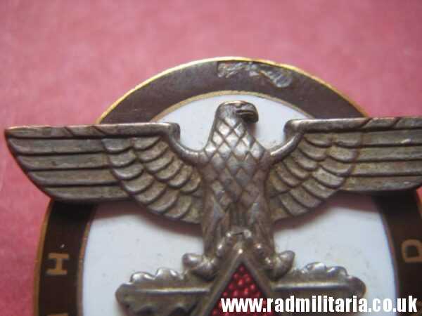 & WW2 very rare HJ ENAMEL BADGE - HitlerJugend: Decoration of the High Command of the HJ for Distinguished Foreigners. - Image 14