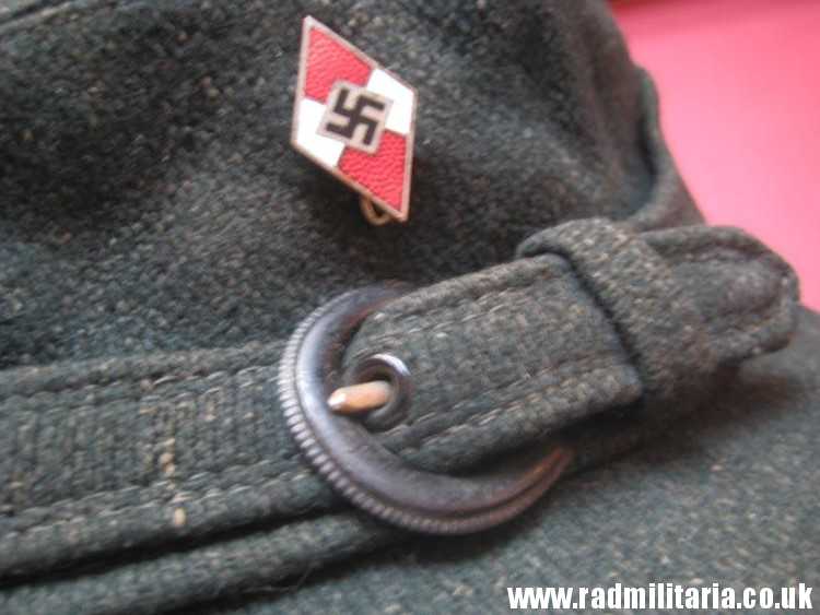 & WW2 original German Hitler Youth HJ CAP with original enamel badge RZM M1/101 - HitlerJugend, as found !