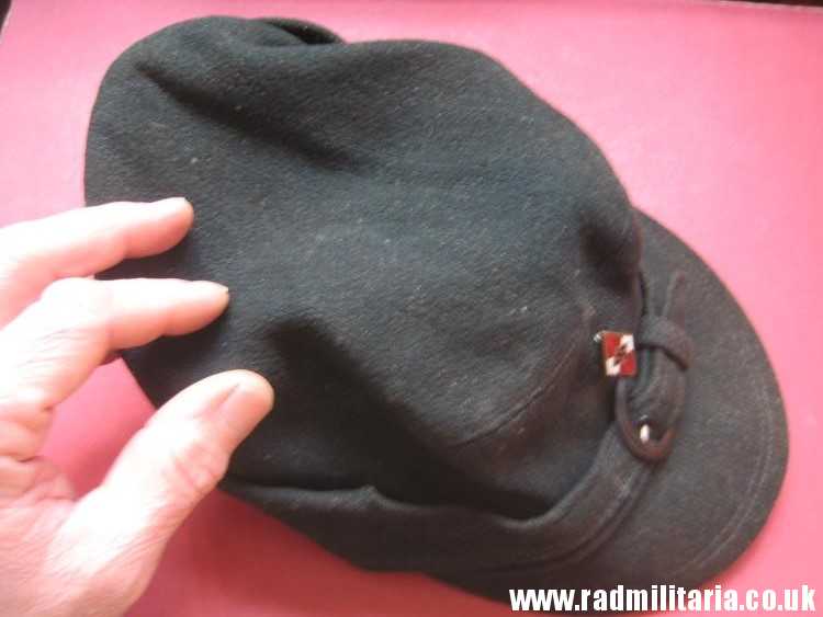 & WW2 original German Hitler Youth HJ CAP with original enamel badge RZM M1/101 - HitlerJugend, as found ! - Image 3
