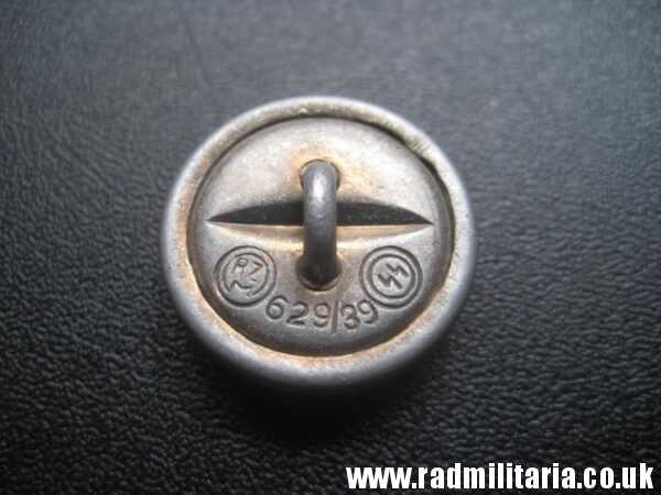 & WW2 German WAFFEN SS Tunic BUTTON - RZM 629/39 SS, very RARE ! - Image 3