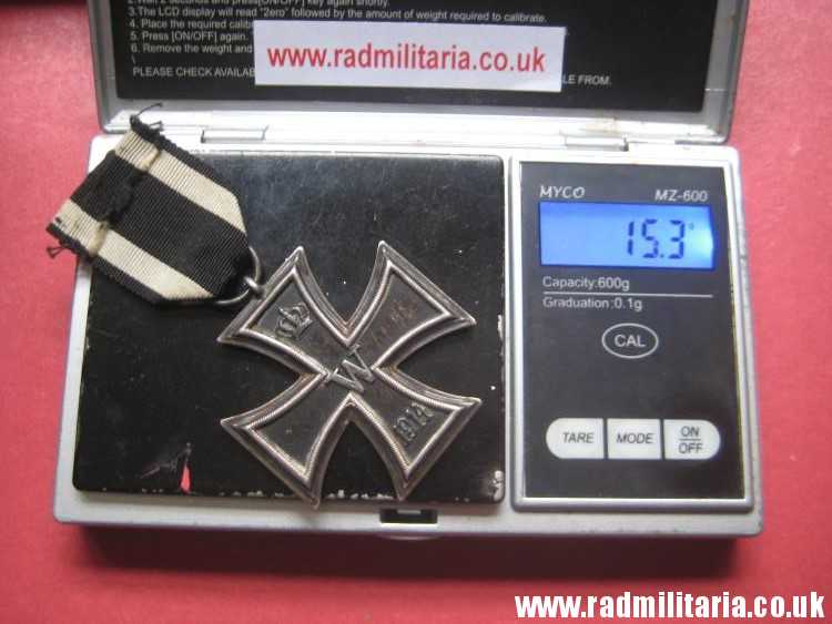 & original WW1 German IRON CROSS 2nd class in good condition NO maker marks - genuine !! - Image 10
