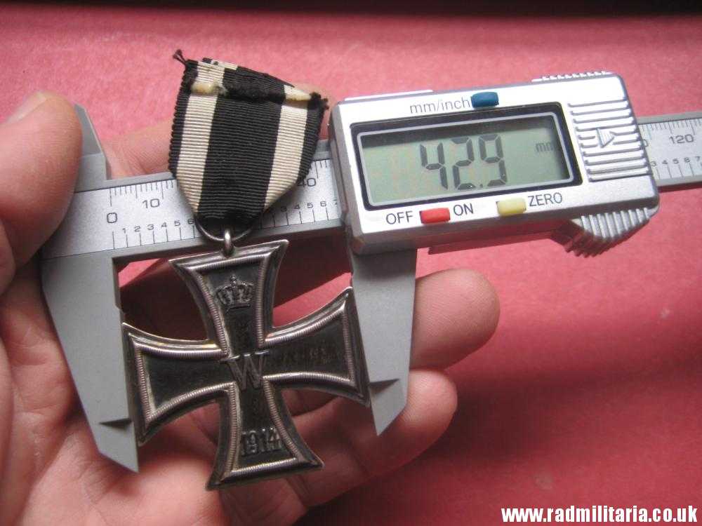 & original WW1 German IRON CROSS 2nd class in good condition NO maker marks - genuine !! - Image 11