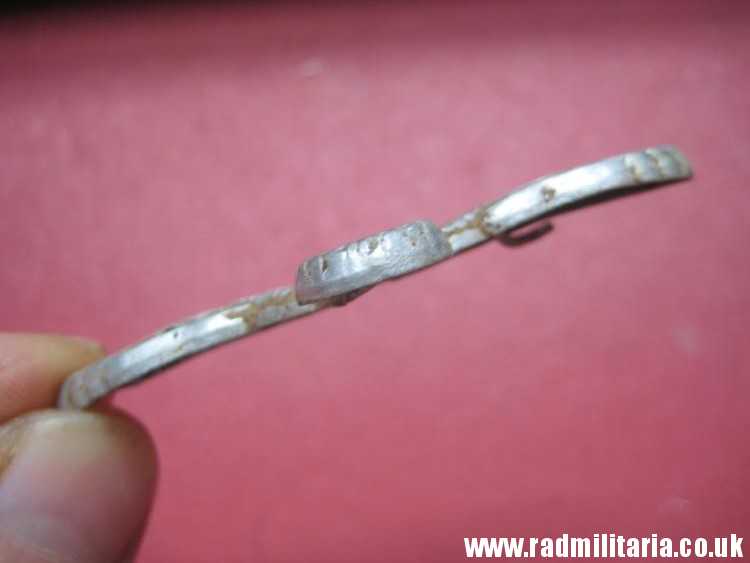 & WW2 original German EAGLE CAP BADGE, aluminum - metal detecting find. - Image 9