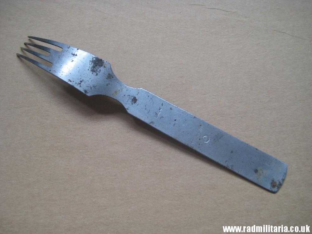 & WW2 original German FORK with Eagle marked: GAG 41 stainless steel - 3RD REICH CUTLERY. - Image 3