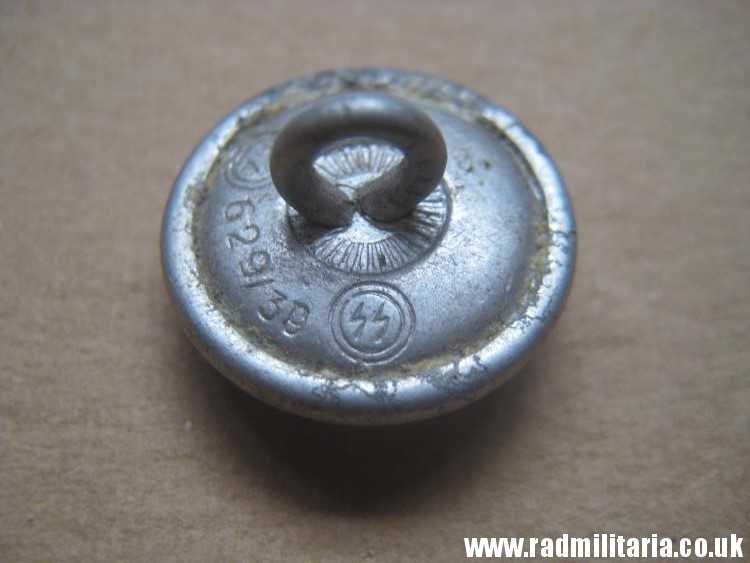 & WW2 German WAFFEN SS Tunic BUTTON - RZM 629/39 SS, very RARE !! - Image 7