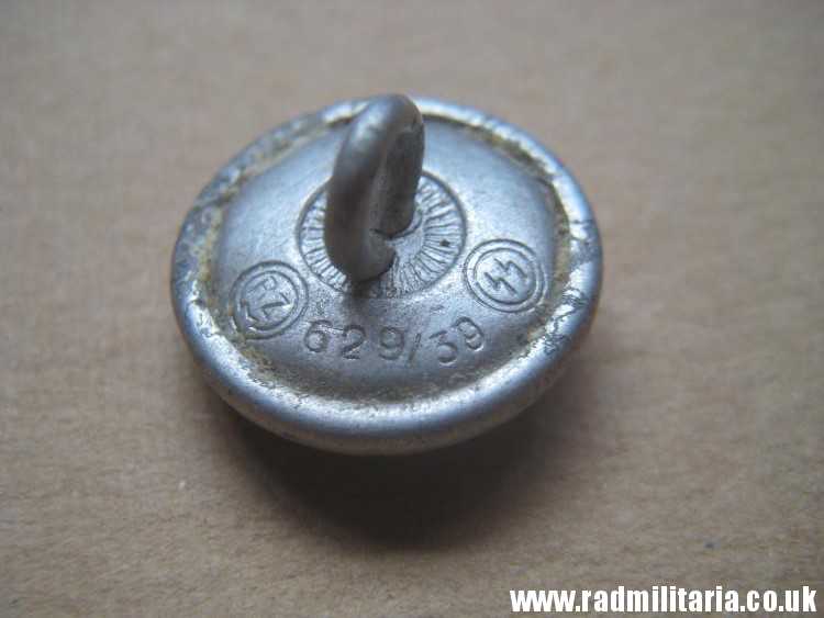 & WW2 German WAFFEN SS Tunic BUTTON - RZM 629/39 SS, very RARE !! - Image 9