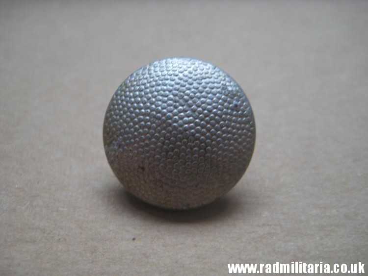 & WW2 German WAFFEN SS Tunic BUTTON - RZM 629/39 SS, very RARE !! - Image 12