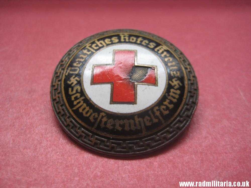 & WW2 German Red Cross ENAMEL BADGE/BROOCH - DRK Brosche Schwesternhelferin, Genuine. - Image 6