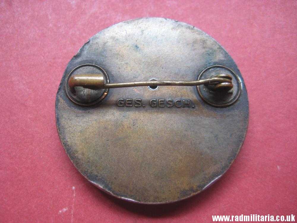 & WW2 German Red Cross ENAMEL BADGE/BROOCH - DRK Brosche Schwesternhelferin, Genuine. - Image 7