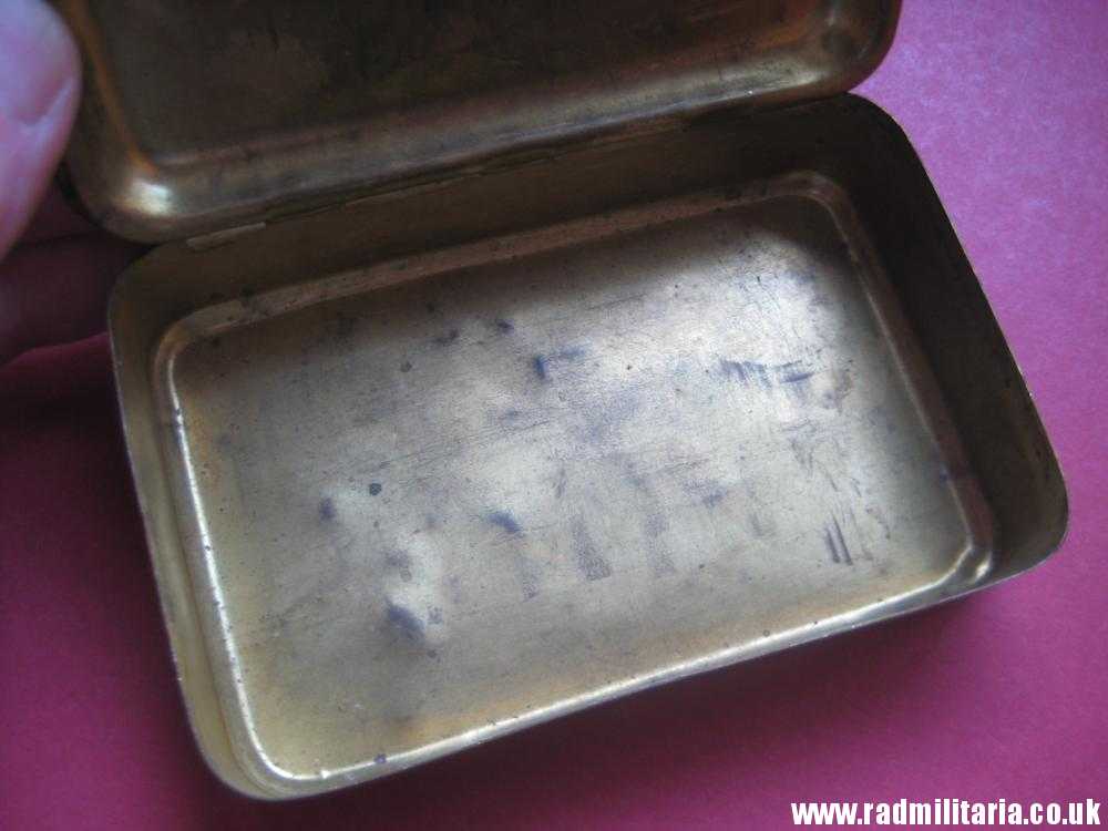 & WW1 Original Brass Princess Mary Christmas 1914 Gift Cigarette Box Case, inscription: "J. Jones to Coy MT ASC". - Image 11