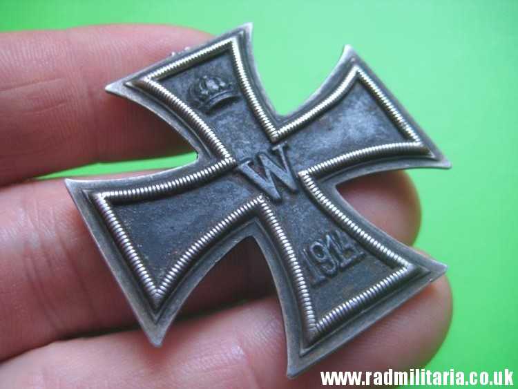 & original WW1 German IRON CROSS 2nd class - damaged.