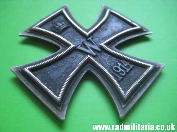 & original WW1 German IRON CROSS 2nd class - damaged. - Image 3