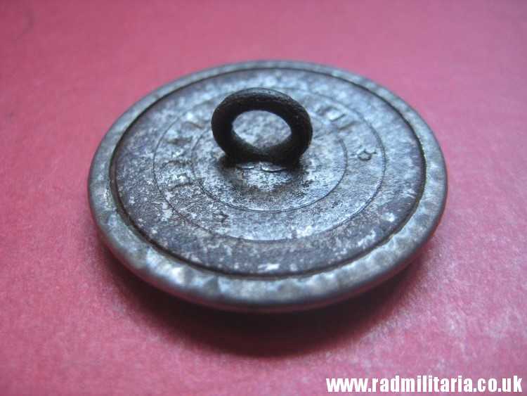 & WW1 German Army large MILITARY BUTTON with eagle, German soldiers collar button. - Image 4