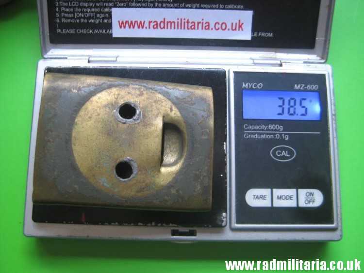 & WW1 original German BELT BUCKLE pattern 1895 made of brass with lost nickel center. - Image 9