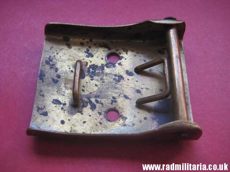 & WW1 original German/Prussian BELT BUCKLE made of brass with lost nickel center. - Image 4