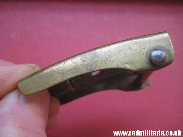 & WW1 original German/Prussian BELT BUCKLE made of brass with lost nickel center. - Image 6