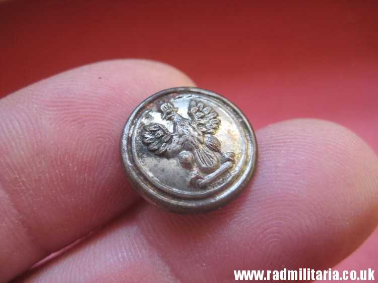& WW1 Polish MILITARY BUTTON with crowned eagle: I Korpus Polski w Rosji - maker: Kopiejkin Pietrograd Russia, very rare !!!