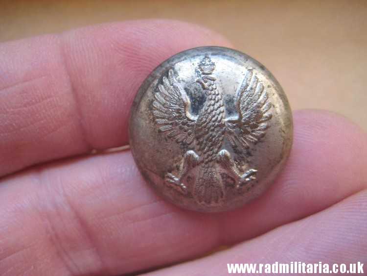 & WW1 Polish MILITARY BUTTON with eagle: I Korpus Polski w Rosji - maker: Kopiejkin Pietrograd Russia, very rare !! - Image 4