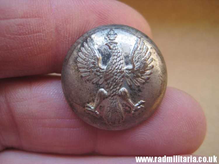 & WW1 Polish MILITARY BUTTON with eagle: I Korpus Polski w Rosji - maker: Kopiejkin Pietrograd Russia, very rare !! - Image 9