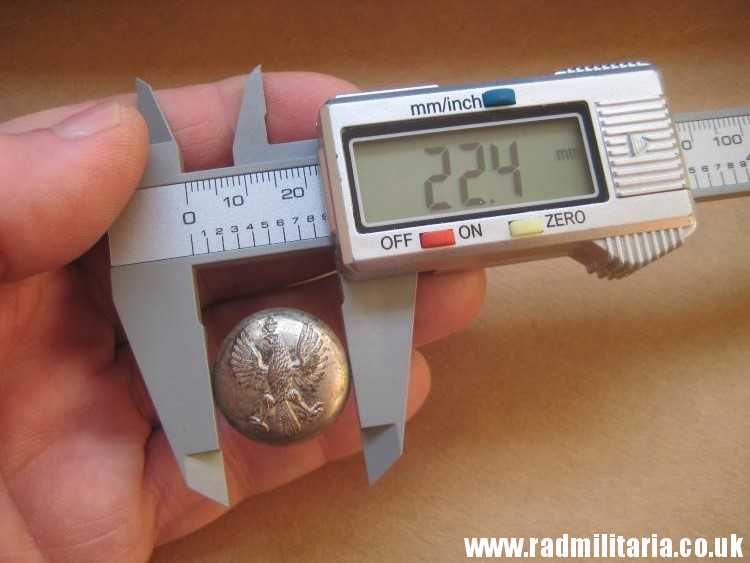 & WW1 Polish MILITARY BUTTON with eagle: I Korpus Polski w Rosji - maker: Kopiejkin Pietrograd Russia, very rare !! - Image 13