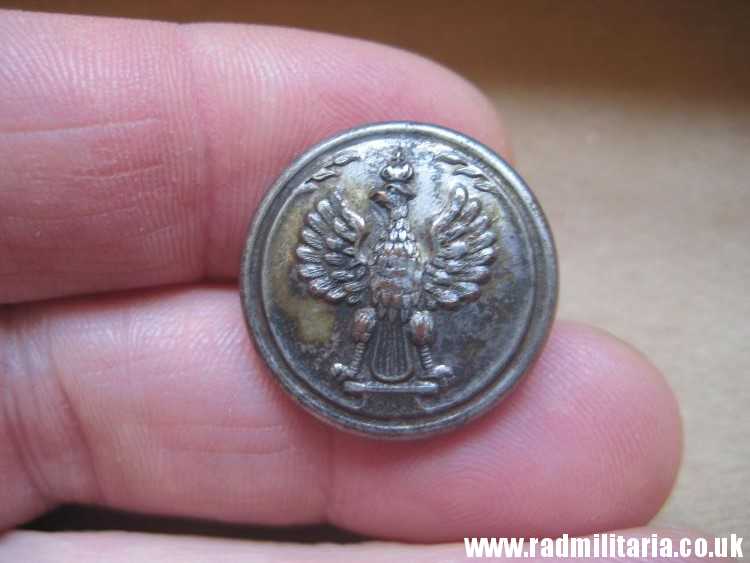 & WW1 Polish MILITARY BUTTON with eagle: I Korpus Polski w Rosji - maker: Kopiejkin Pietrograd Russia, very rare !!