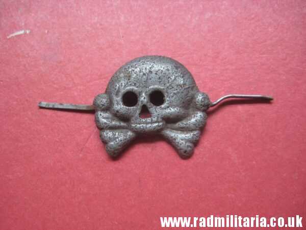 & WW2 original German SKULL BADGE genuine Panzer Collar BADGE - metal detecting find. - Image 2